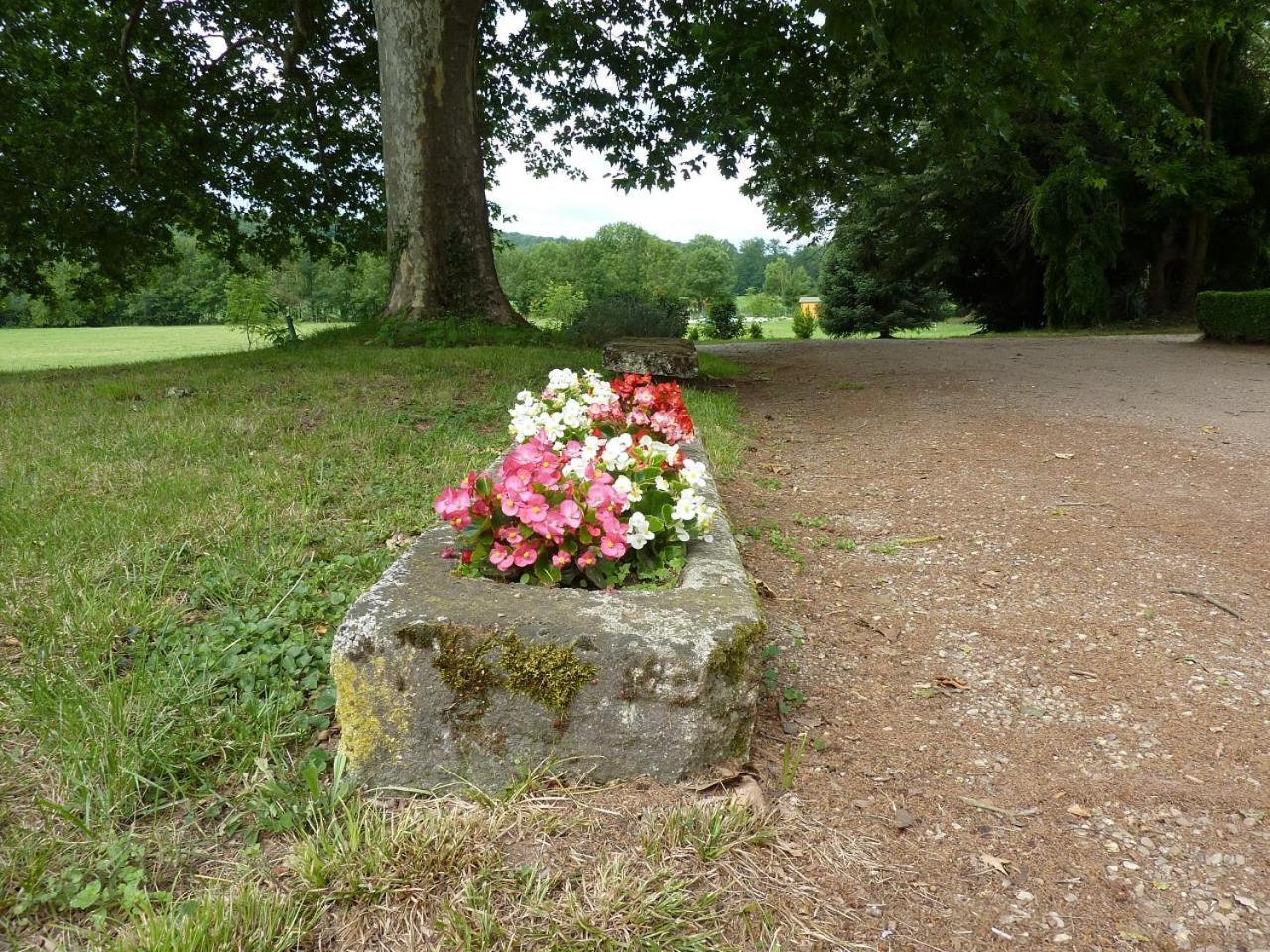 Domaine De Lalande Bed & Breakfast Venes Luaran gambar